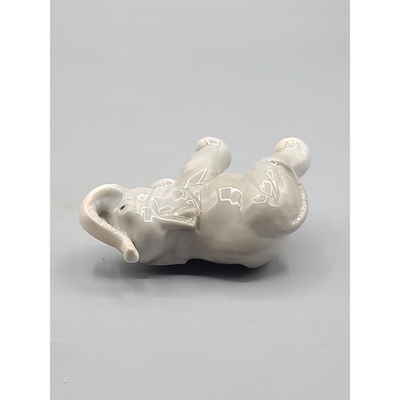 George Good Miniature Porcelain Elephant Figurine Twaian - Picture 7 of 8